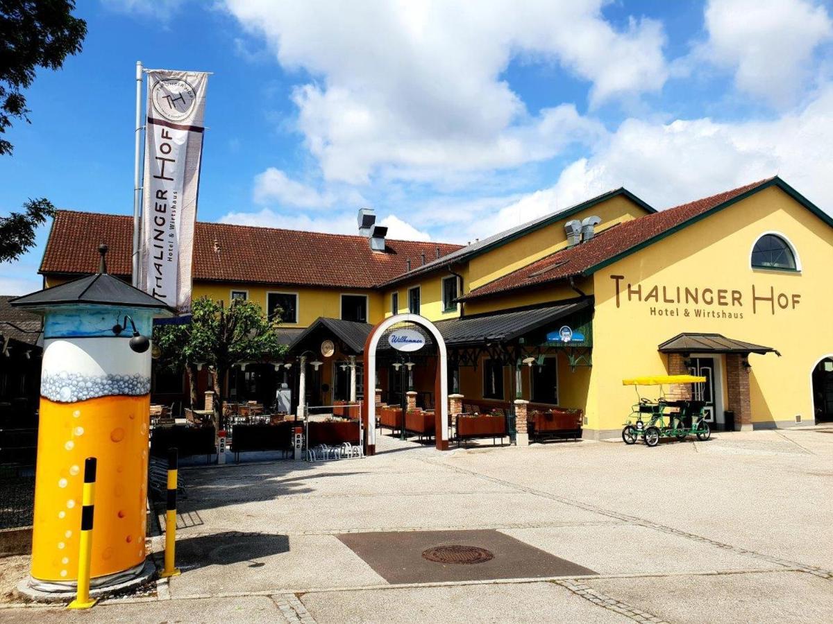 Thalinger Hof Hotel Kronstorf Exterior photo