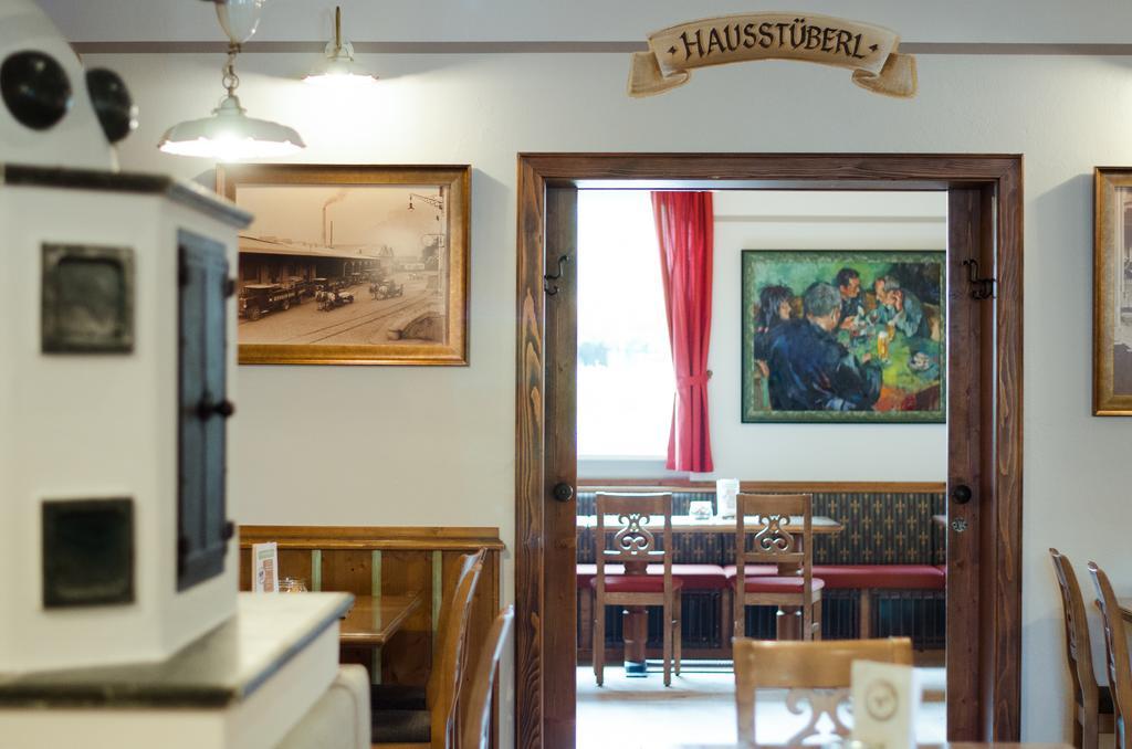 Thalinger Hof Hotel Kronstorf Exterior photo