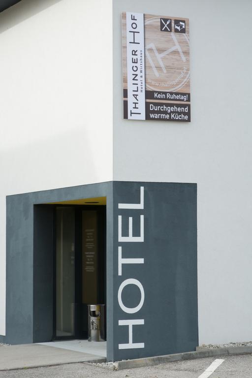 Thalinger Hof Hotel Kronstorf Exterior photo